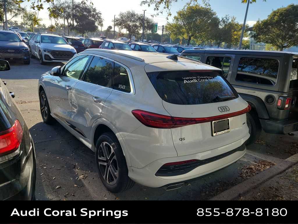 Thumbnail: 2025 Audi Q5 - 15