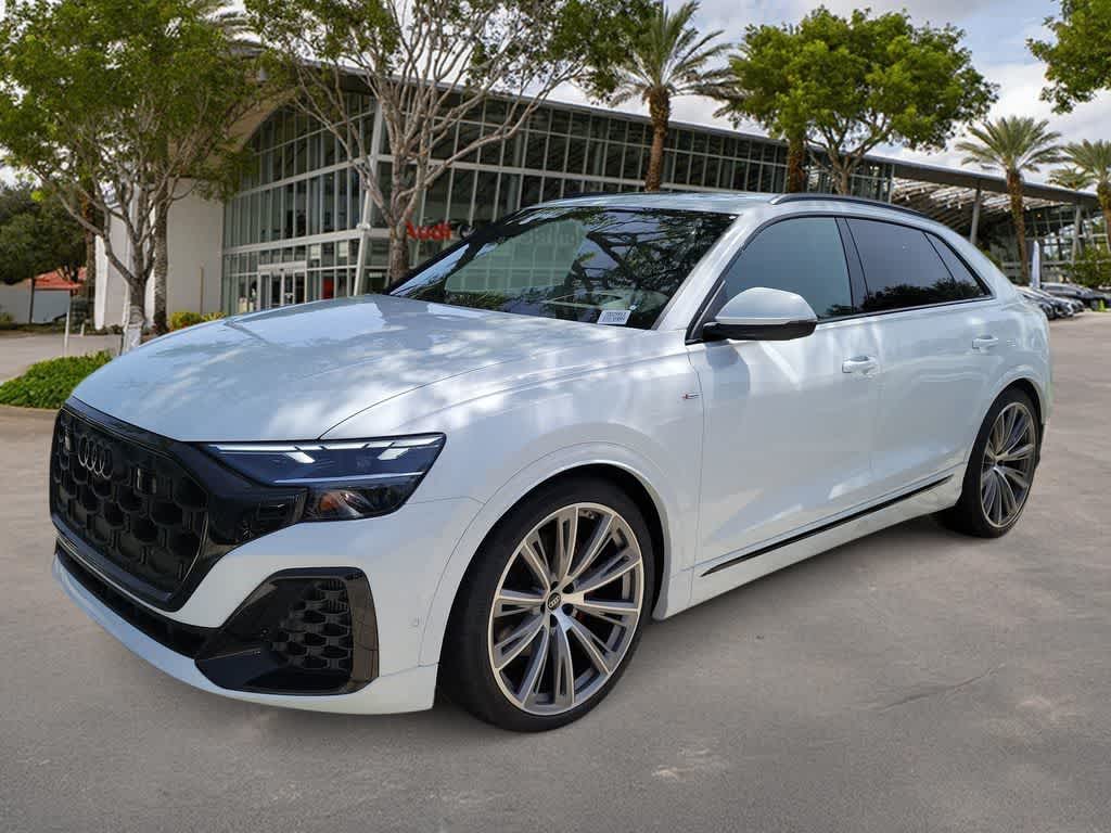 Thumbnail: 2026 Audi Q8 - 1