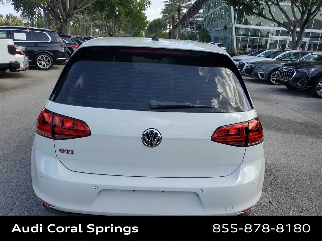 2016 Volkswagen Golf GTI Autobahn 13