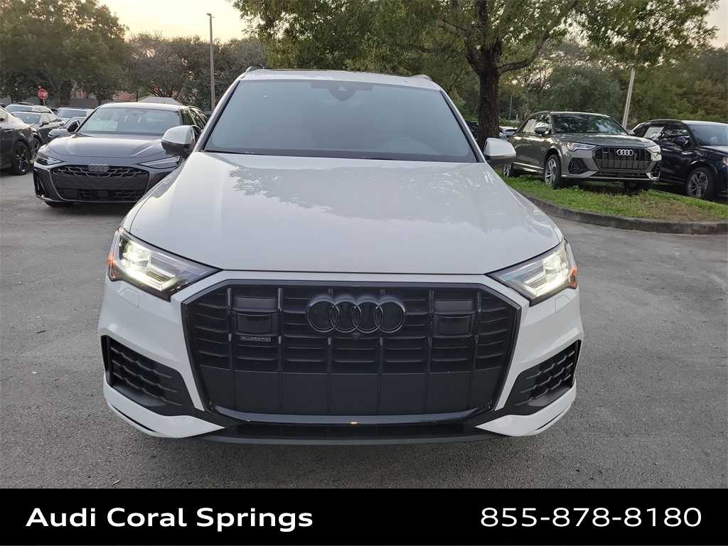 Thumbnail: 2022 Audi Q7 - 3