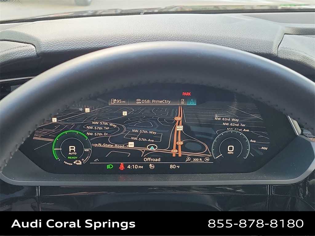 Thumbnail: 2019 Audi e-tron - 26