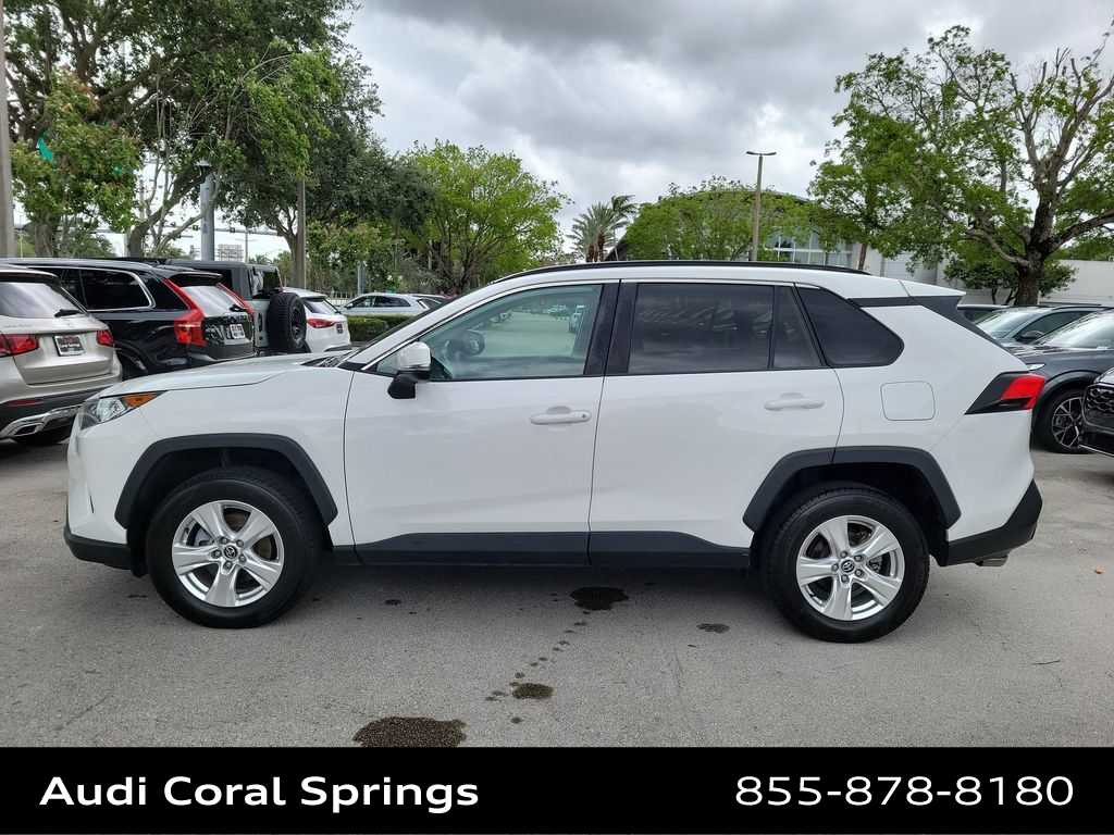 Thumbnail: 2021 Toyota RAV4 - 5