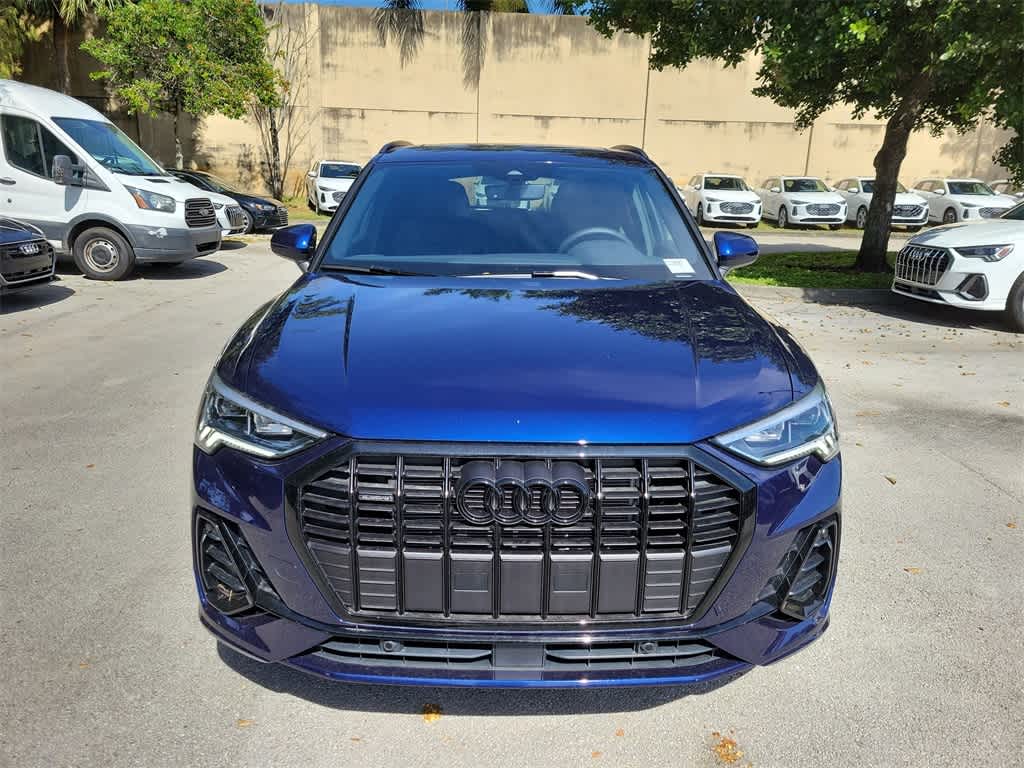 Thumbnail: 2025 Audi Q3 - 14