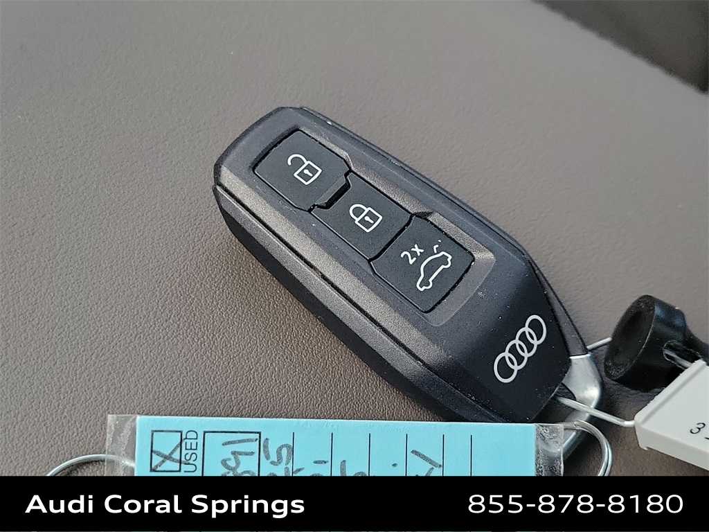 Thumbnail: 2025 Audi Q5 - 28