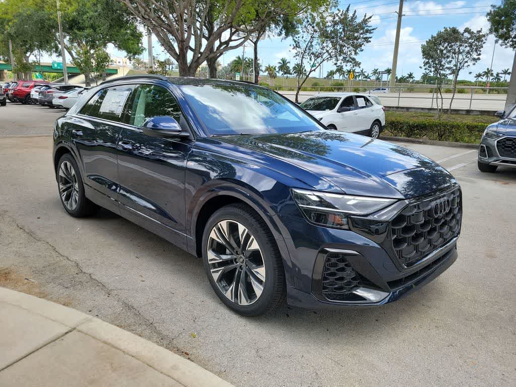 Thumbnail: 2026 Audi Q8 - 2