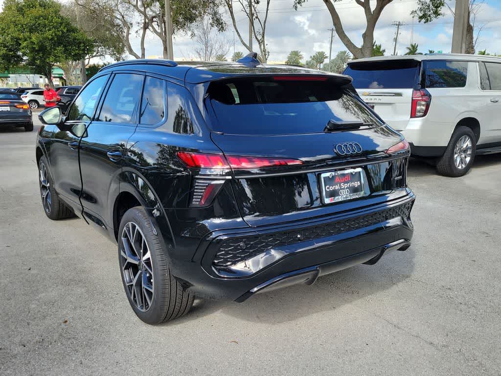 Thumbnail: 2026 Audi Q3 - 6