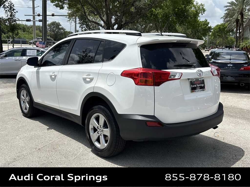 Thumbnail: 2015 Toyota RAV4 - 18