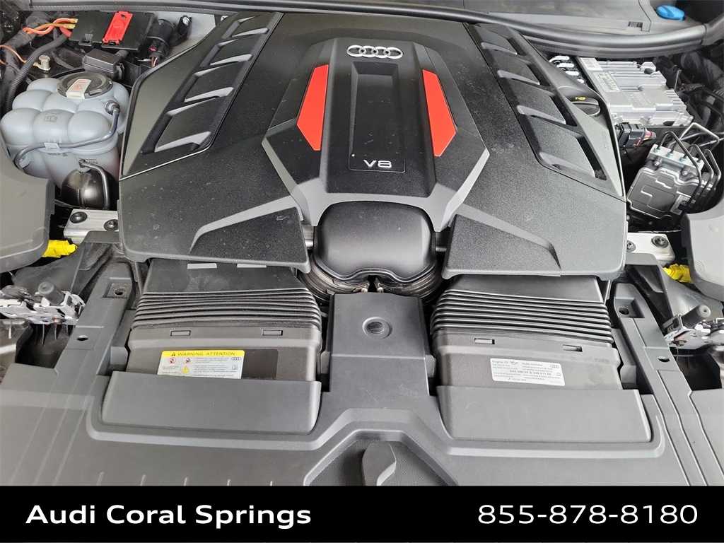 Thumbnail: 2023 Audi SQ8 - 17