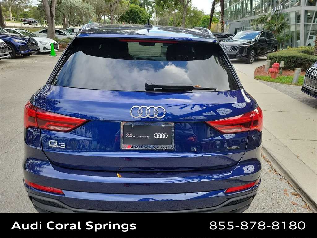 Thumbnail: 2025 Audi Q3 - 13