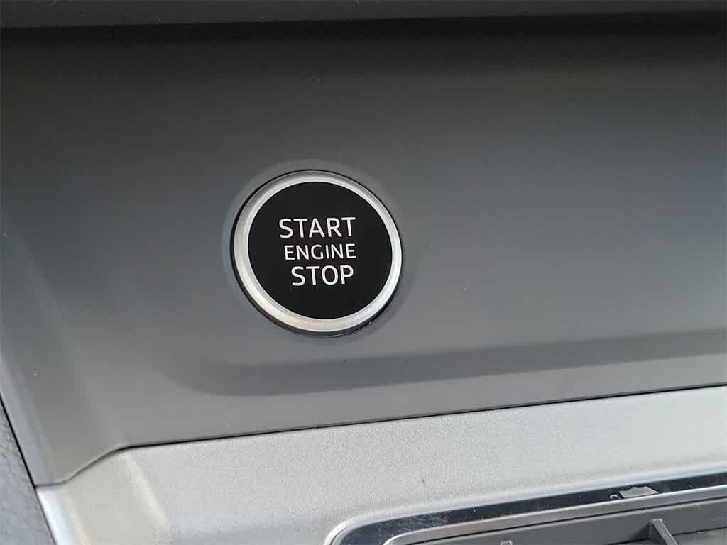 Thumbnail: 2025 Audi Q3 - 27