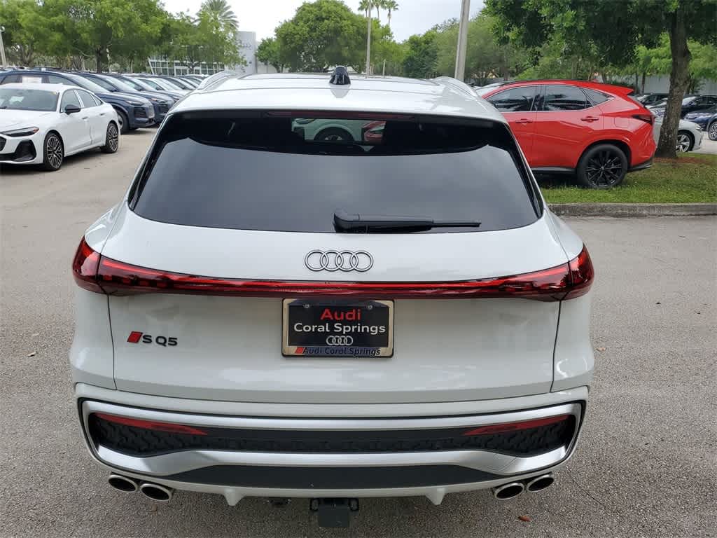 Thumbnail: 2025 Audi SQ5 - 13