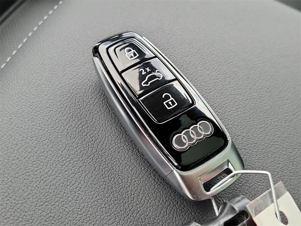 Thumbnail: 2026 Audi Q7 - 20