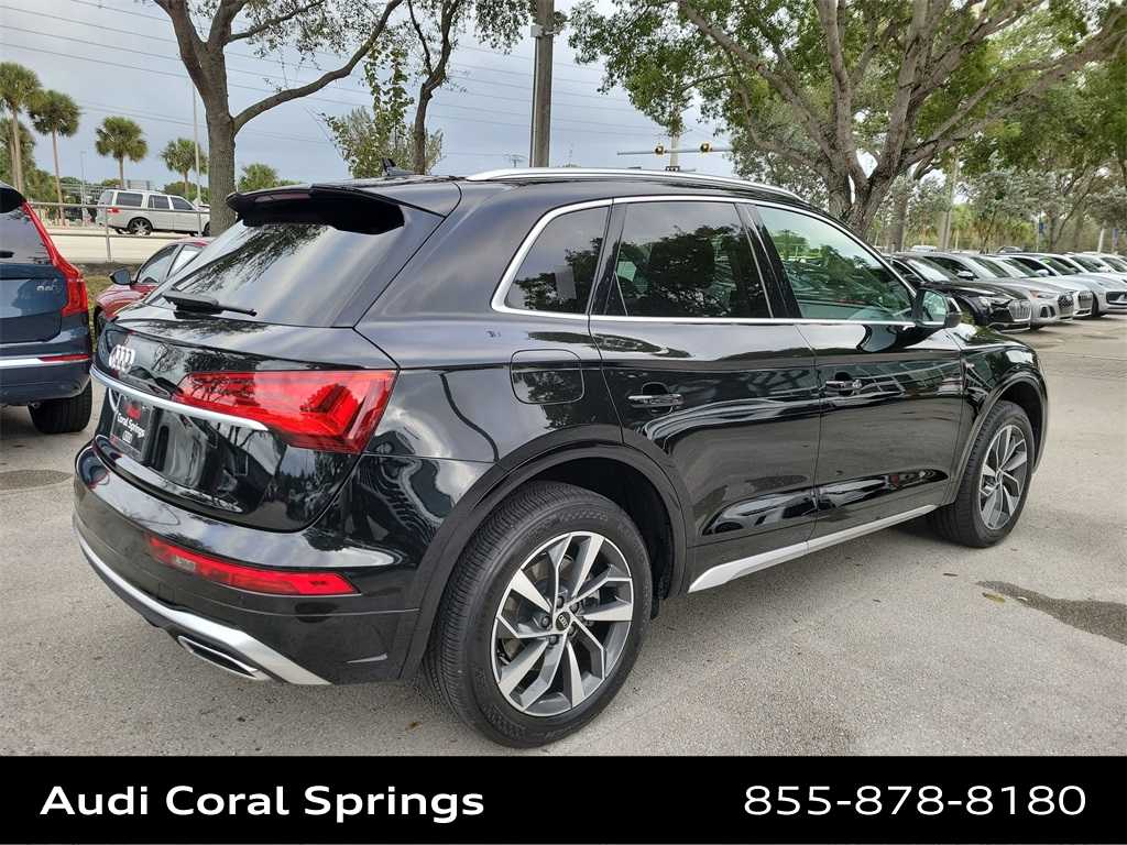 Thumbnail: 2023 Audi Q5 - 8