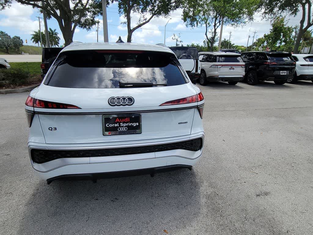 Thumbnail: 2026 Audi Q3 - 7