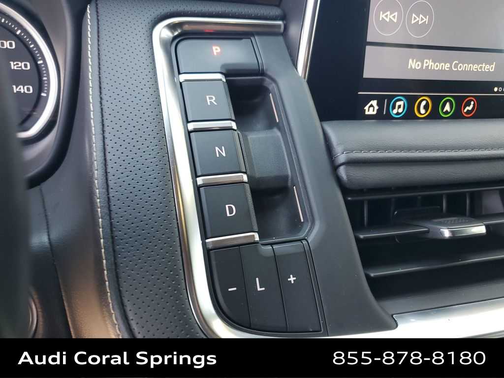 Thumbnail: 2021 Chevrolet Suburban - 24