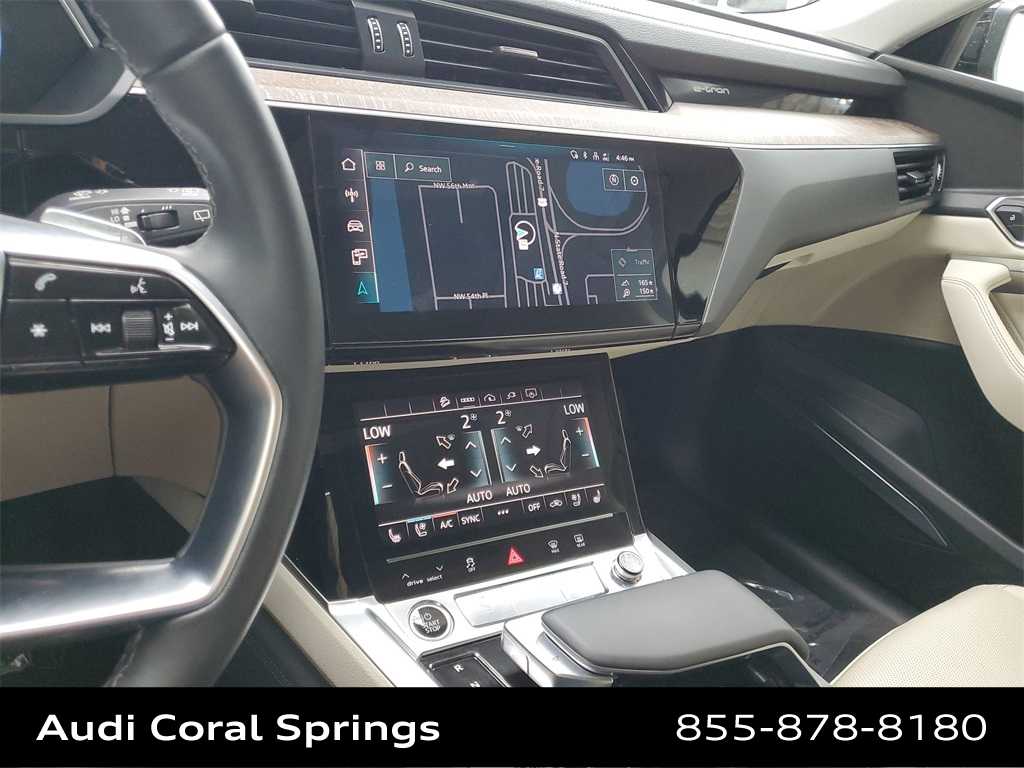 Thumbnail: 2024 Audi Q8 e-tron - 24