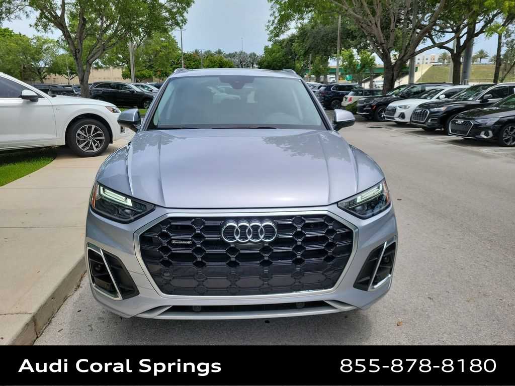 Thumbnail: 2022 Audi Q5 - 3