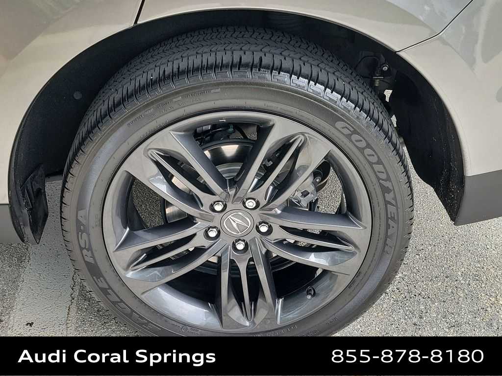 Thumbnail: 2023 Acura RDX - 16