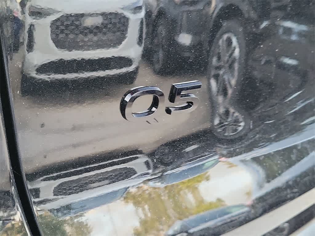 Thumbnail: 2025 Audi Q5 - 7