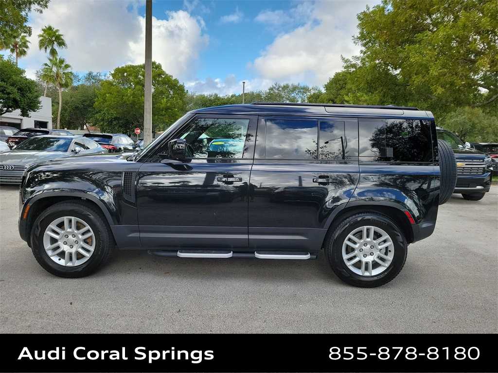 Thumbnail: 2023 Land Rover Defender - 11