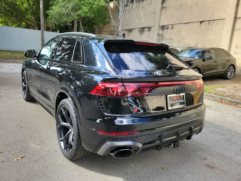 Thumbnail: 2026 Audi RS Q8 - 6