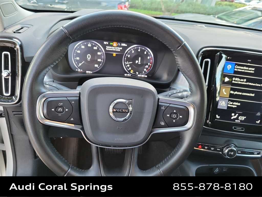 Thumbnail: 2020 Volvo XC40 - 15