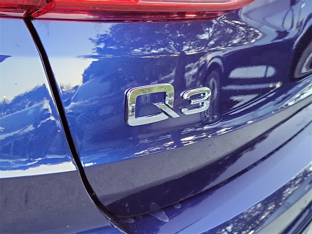 Thumbnail: 2025 Audi Q3 - 15