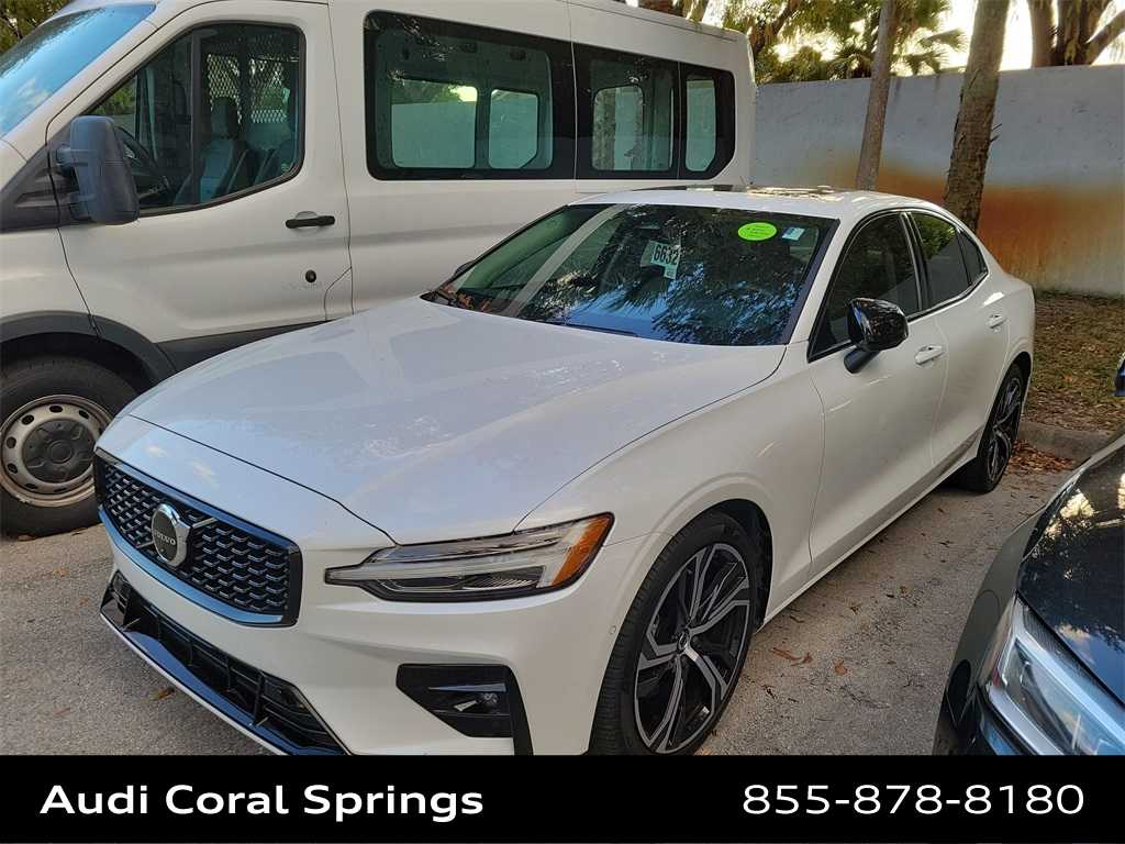 Thumbnail: 2023 Volvo S60 - 5