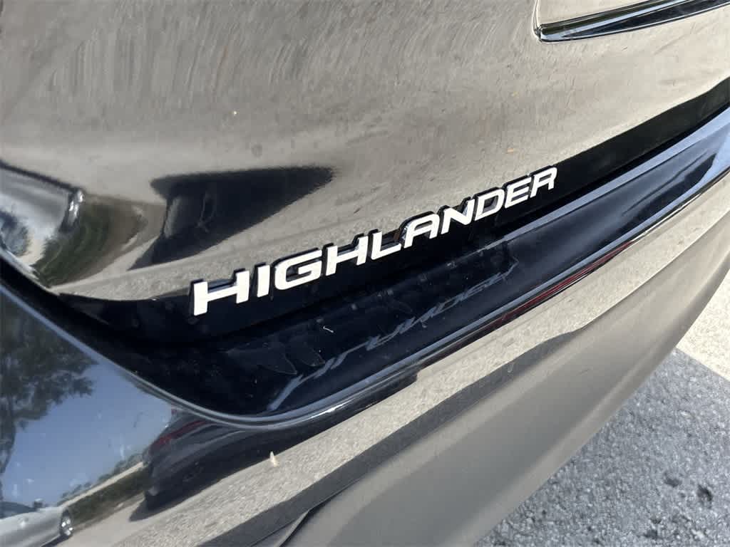 2024 Toyota Highlander XLE 21