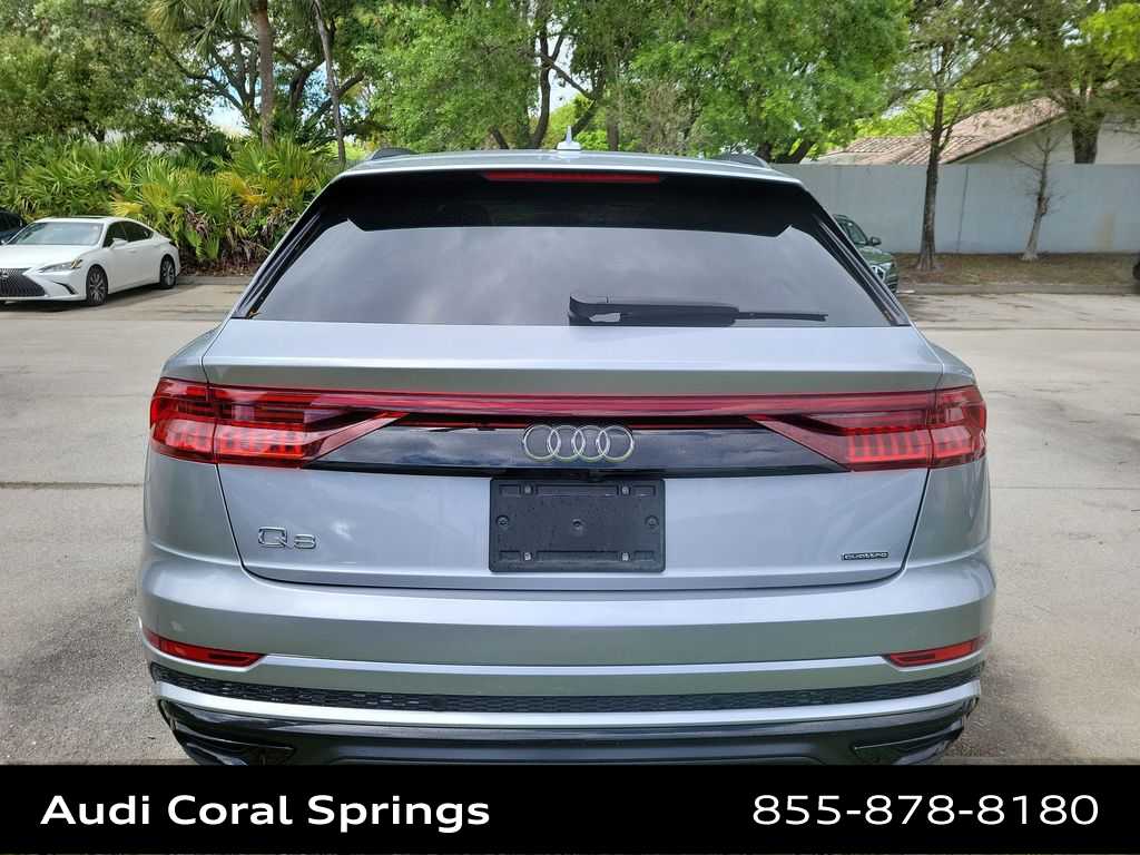 Thumbnail: 2021 Audi Q8 - 23