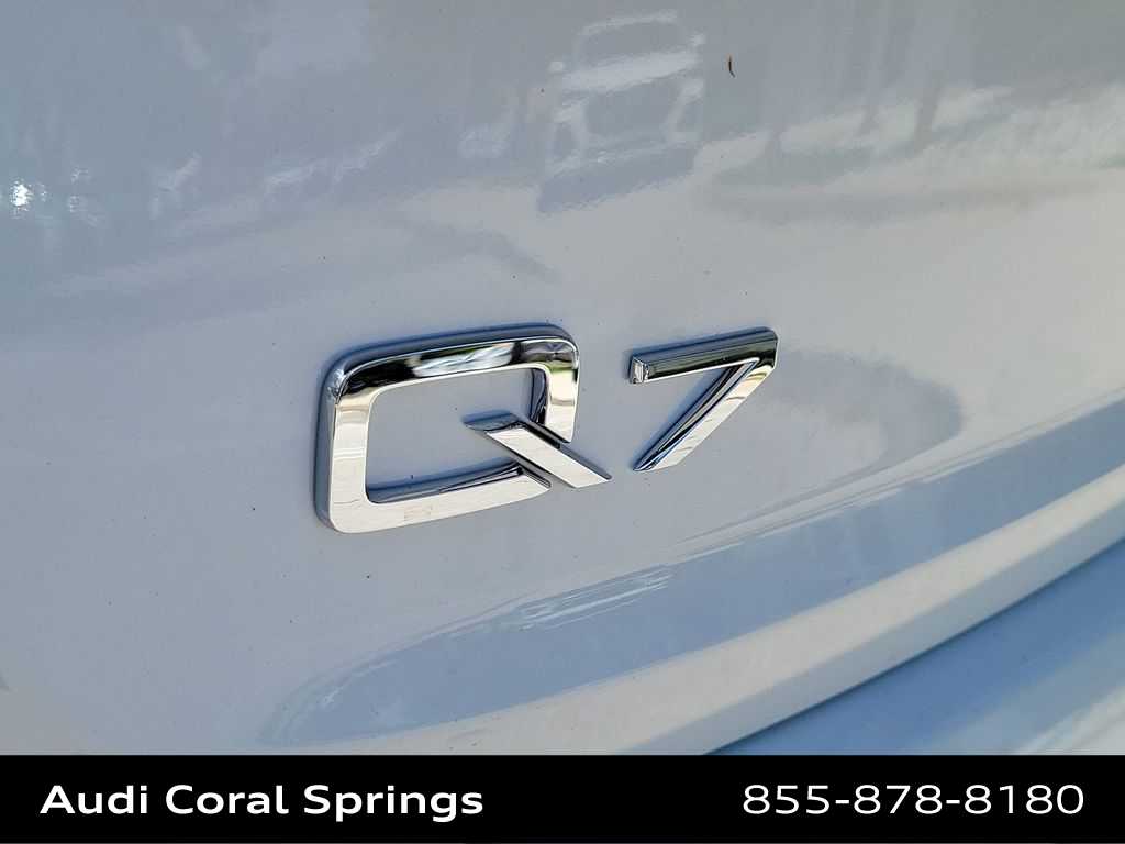 Thumbnail: 2023 Audi Q7 - 15