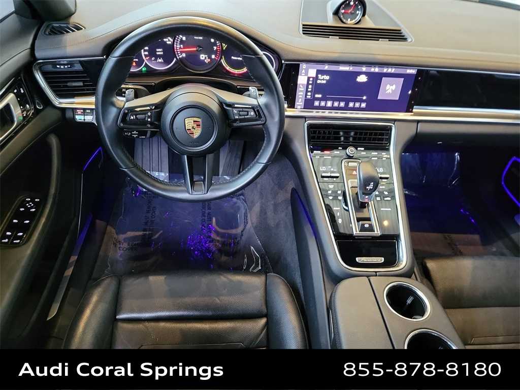 Thumbnail: 2021 Porsche Panamera - 10