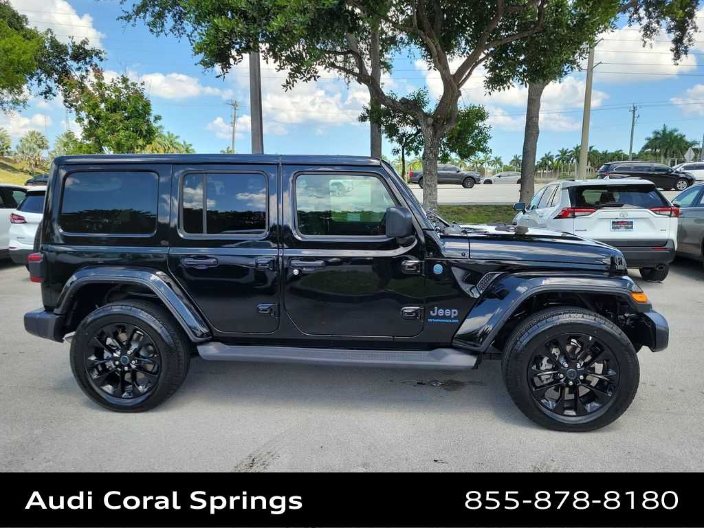 Thumbnail: 2025 Jeep Wrangler - 9