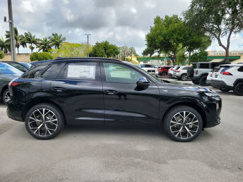 Thumbnail: 2026 Audi Q3 - 9