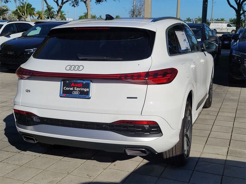 Thumbnail: 2025 Audi Q5 - 4