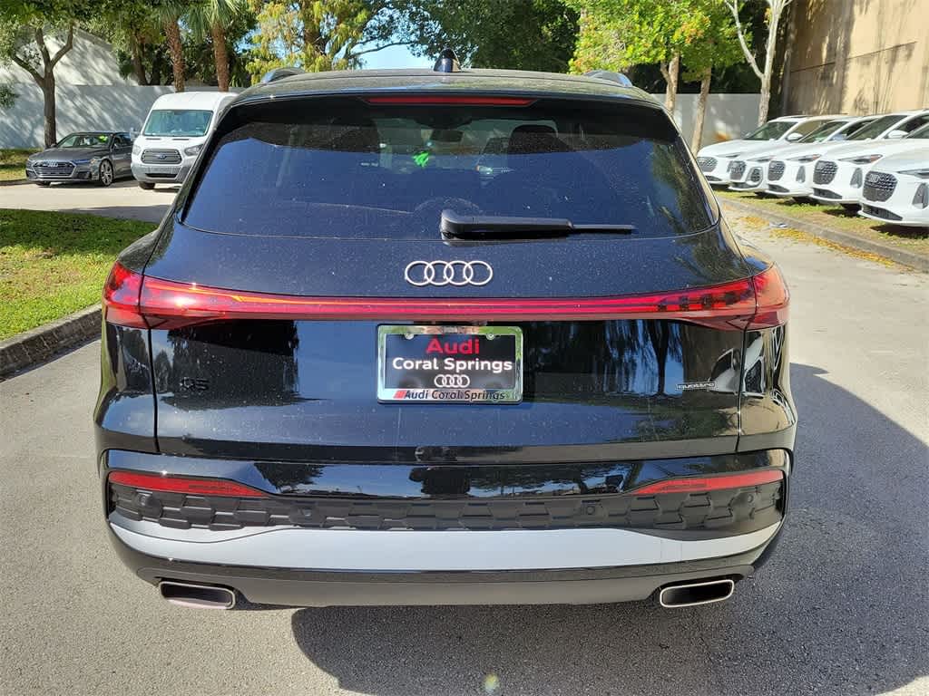 Thumbnail: 2025 Audi Q5 - 13