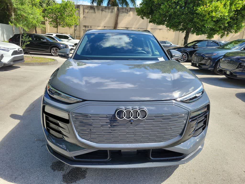 Thumbnail: 2027 Audi Q6 e-tron - 14