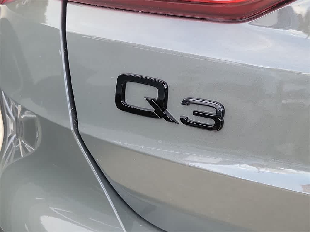 Thumbnail: 2025 Audi Q3 - 7