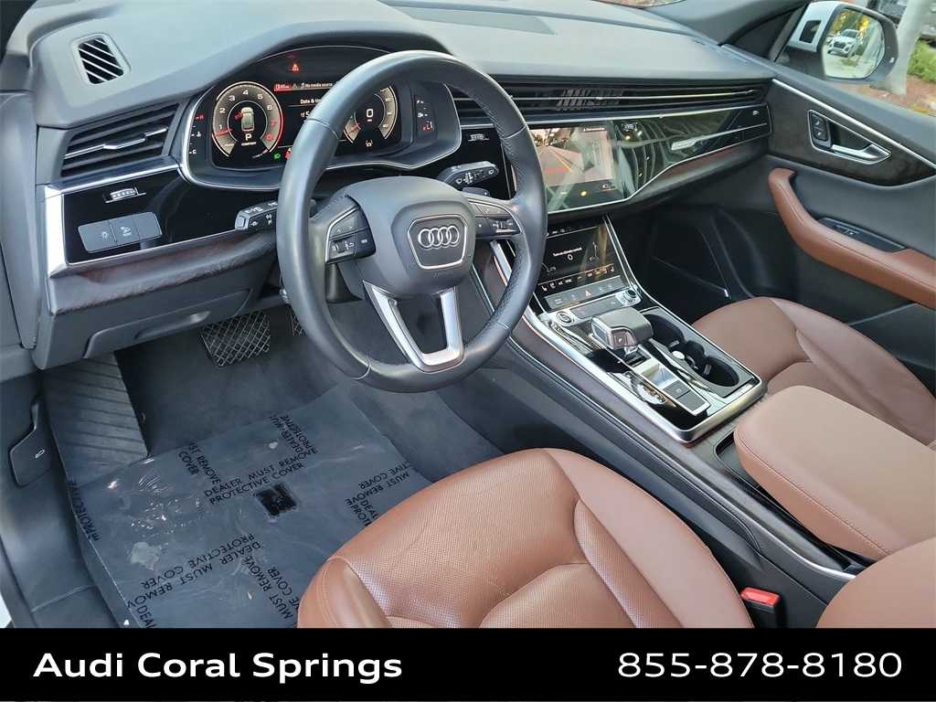 Thumbnail: 2022 Audi Q8 - 10