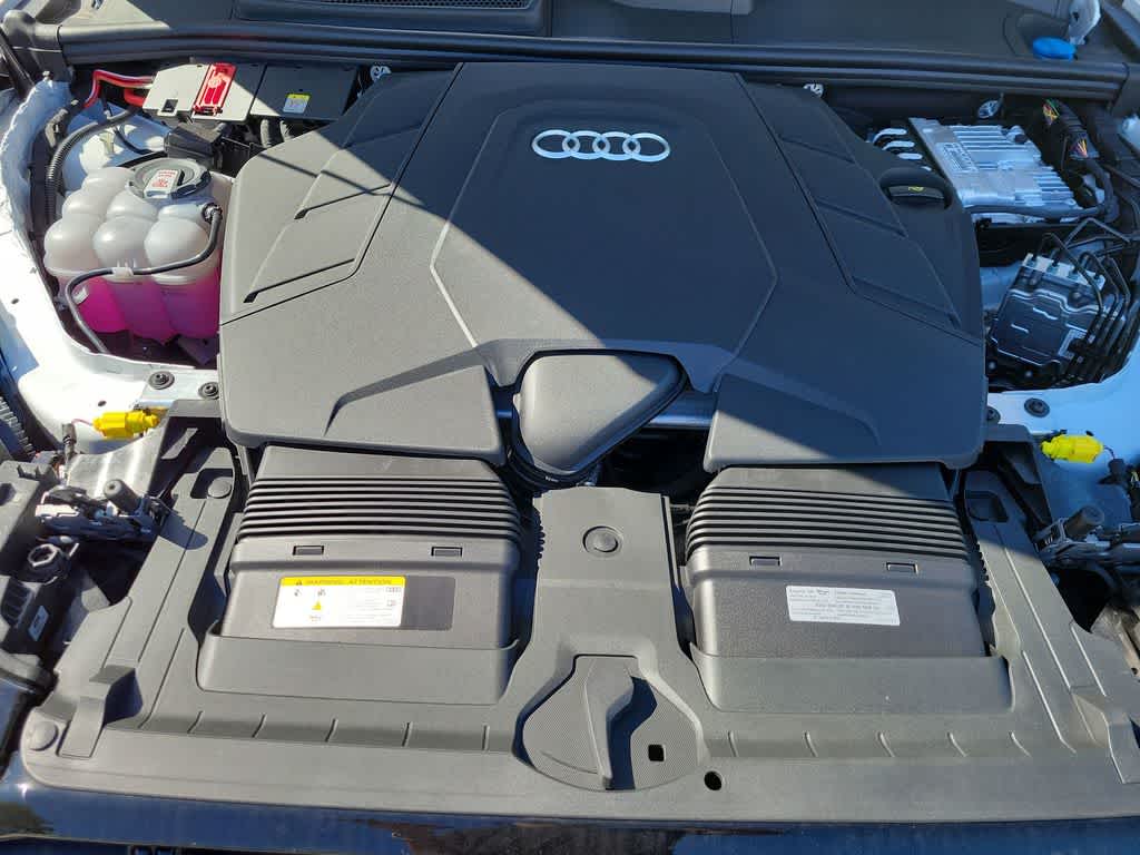 Thumbnail: 2026 Audi Q7 - 9