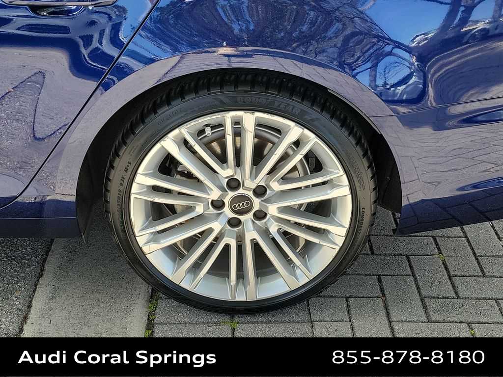 Thumbnail: 2019 Audi A4 - 16