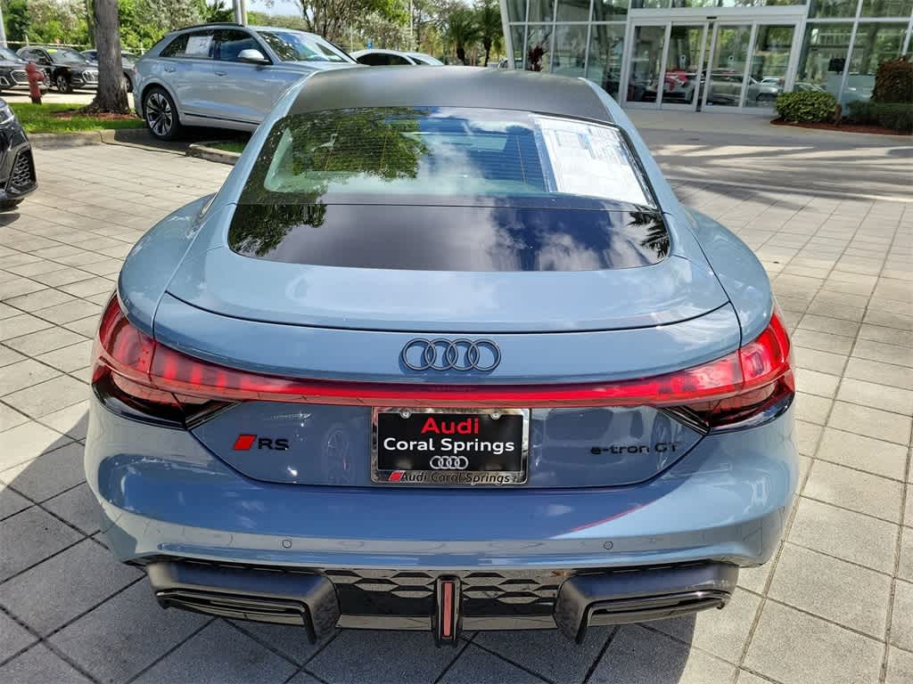 Thumbnail: 2026 Audi RS e-tron GT - 5