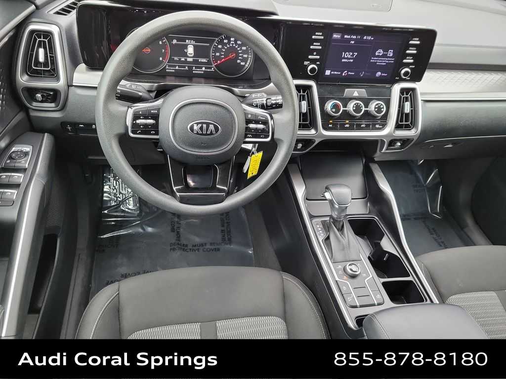 Thumbnail: 2021 Kia Sorento - 18