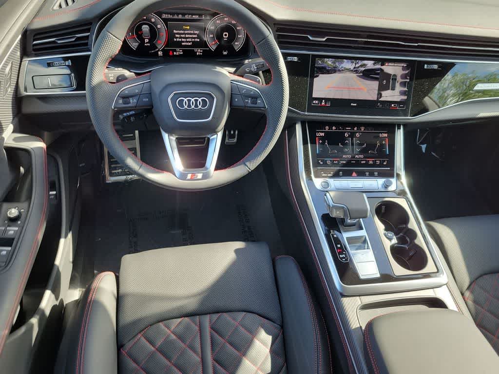 Thumbnail: 2026 Audi Q8 - 18