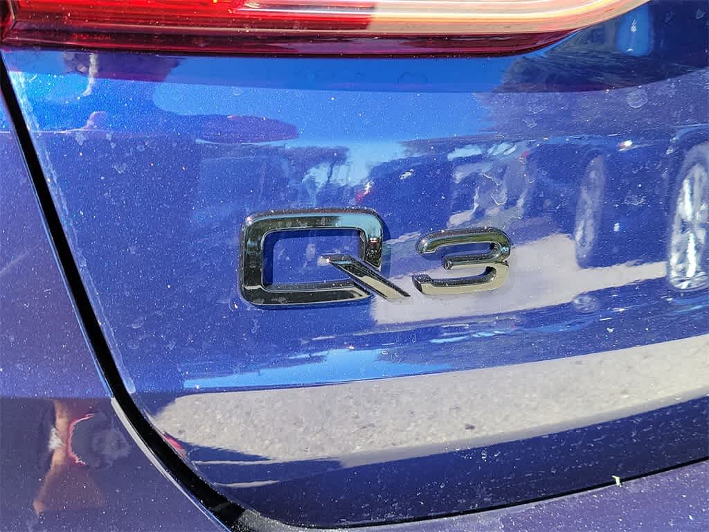 Thumbnail: 2025 Audi Q3 - 15