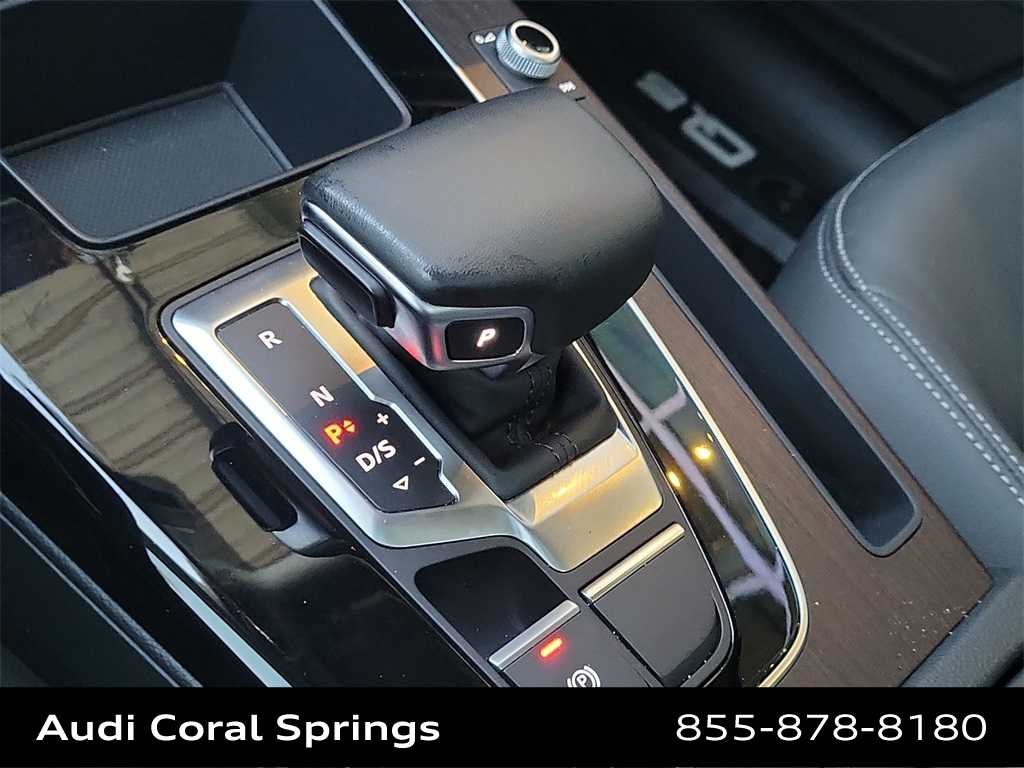 Thumbnail: 2022 Audi Q5 - 24