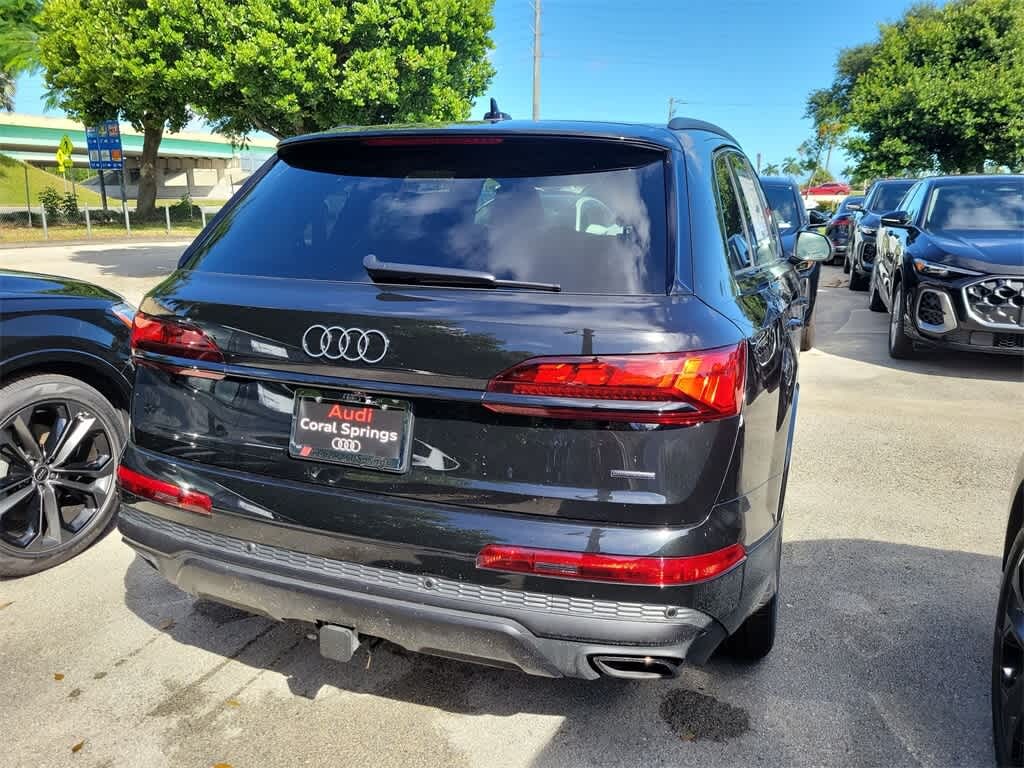 New 2026 Audi Q7 55 Premium SUV