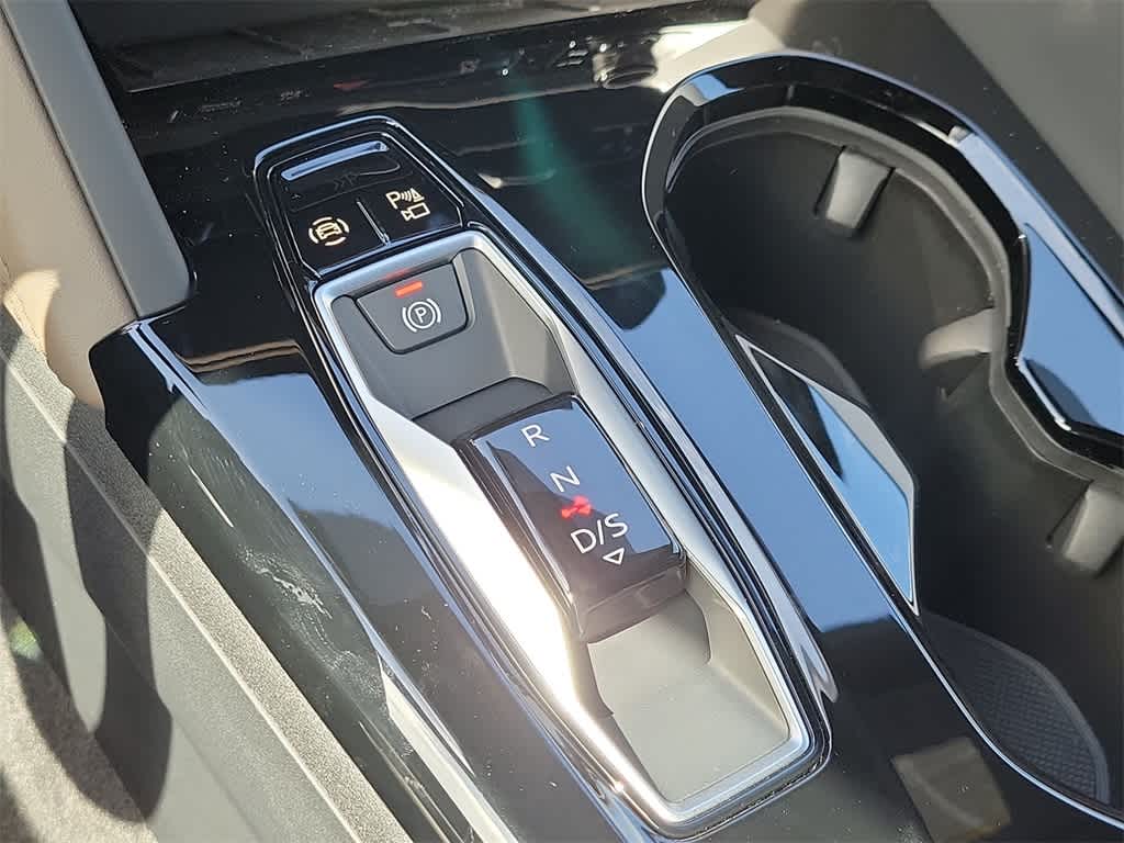 Thumbnail: 2025 Audi Q5 - 25