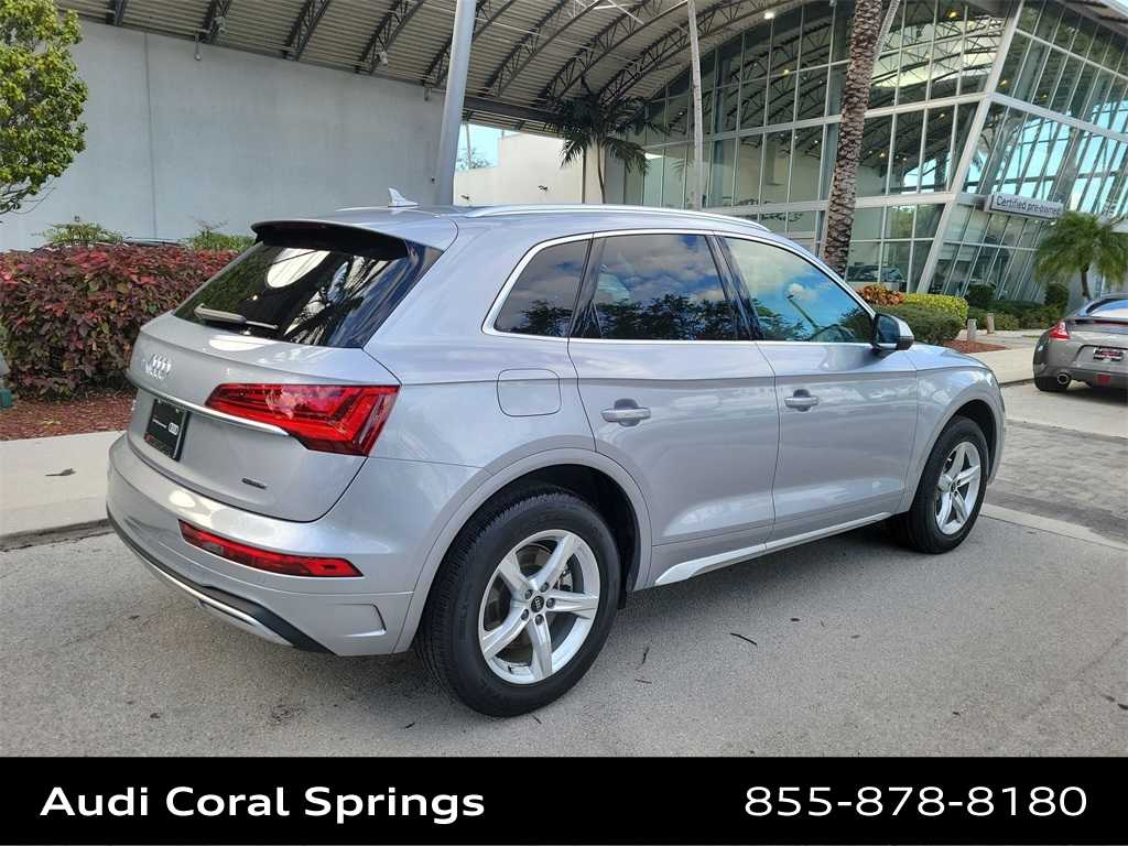 Thumbnail: 2023 Audi Q5 - 8