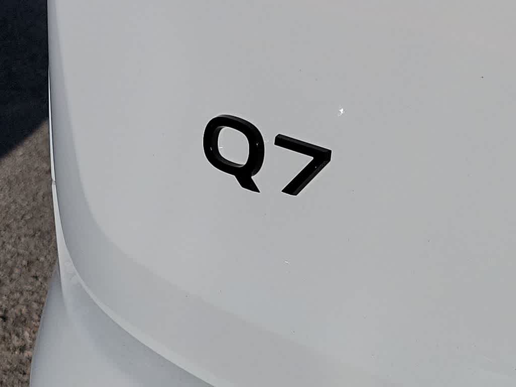 Thumbnail: 2026 Audi Q7 - 15